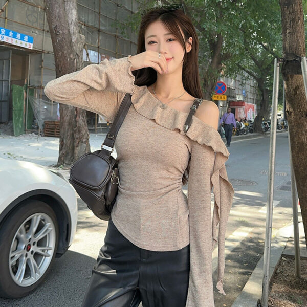 pure desire long-sleeved T-shirt with ruffles | 1074 - Image 2