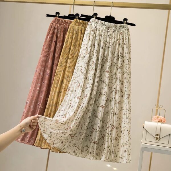 new floral skirt  | 1128 - Image 2