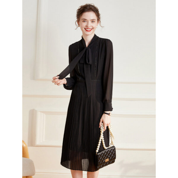 Diamond Imitation Chain Simple Pressed Pleated Long Skirt Long Sleeve Dress | 8010 - Image 3